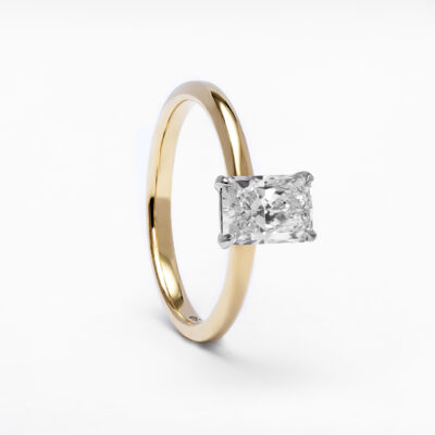 Alternative view of Anel Diamante