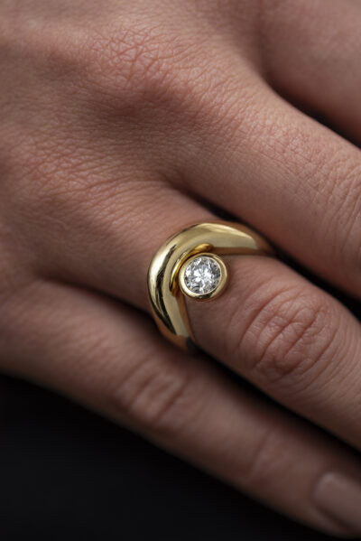 Alternative view of Anel Diamante Bold