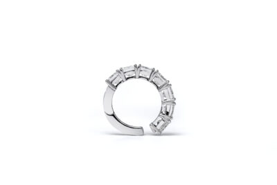 Alternative view of Piercing Diamante